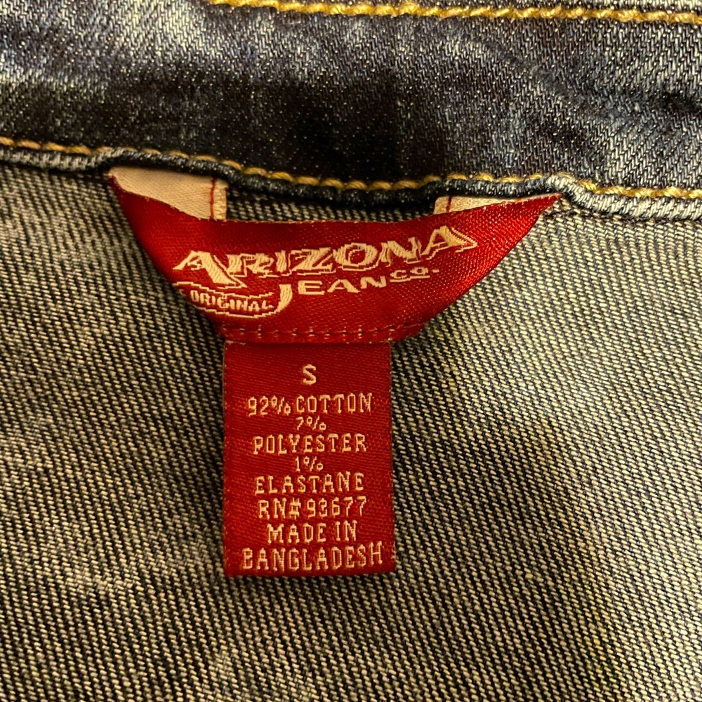 Cute Jean Jacket - image 3